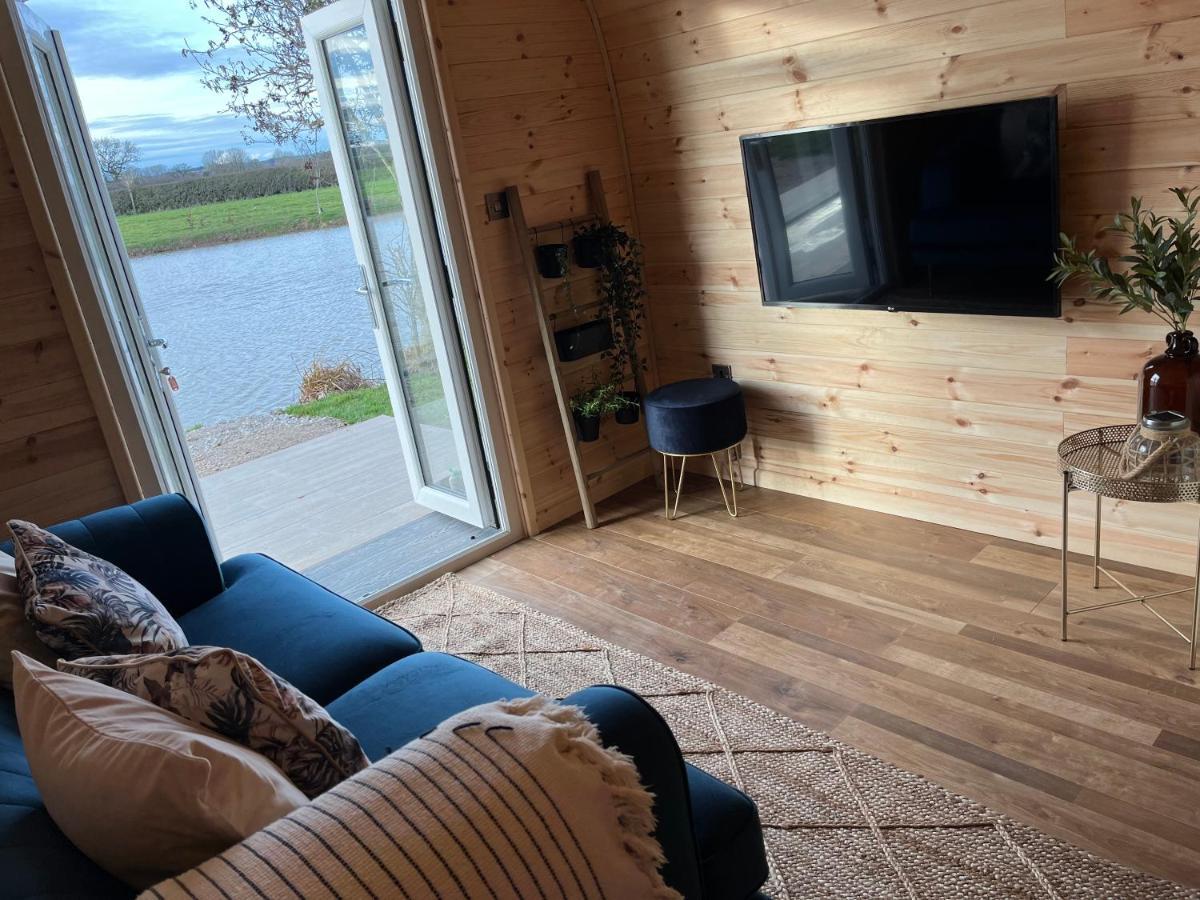 New Farm Cheshire Holidays Уинсфорд Экстерьер фото