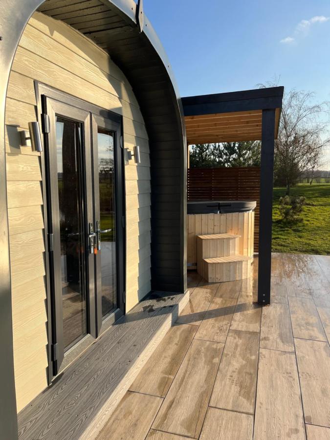 New Farm Cheshire Holidays Уинсфорд Экстерьер фото