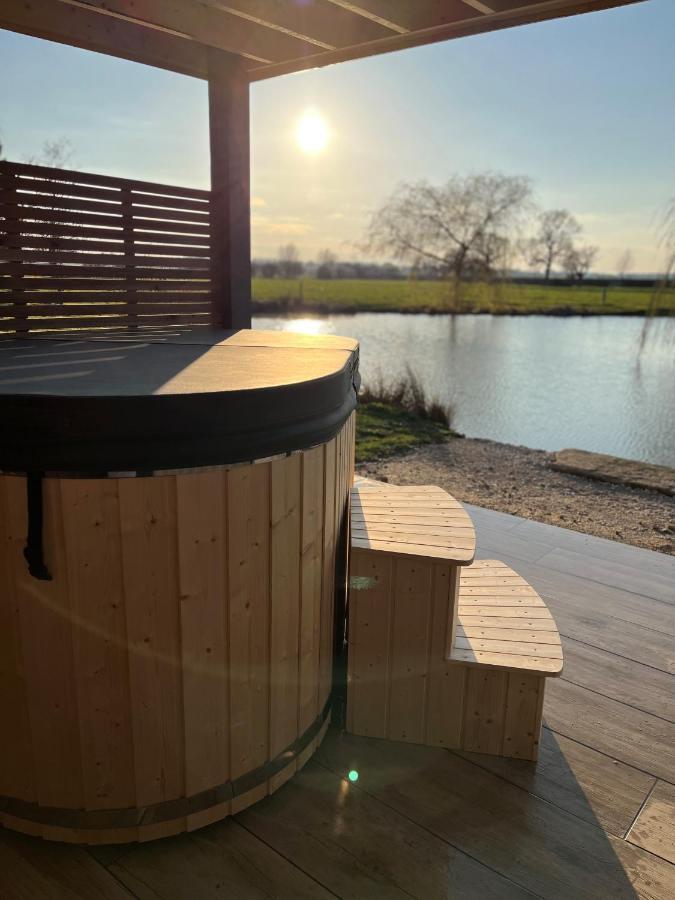 New Farm Cheshire Holidays Уинсфорд Экстерьер фото