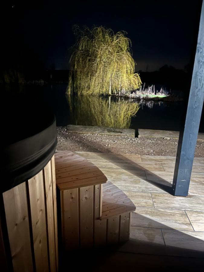 New Farm Cheshire Holidays Уинсфорд Экстерьер фото